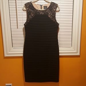 Adrianna Papell dress size 14